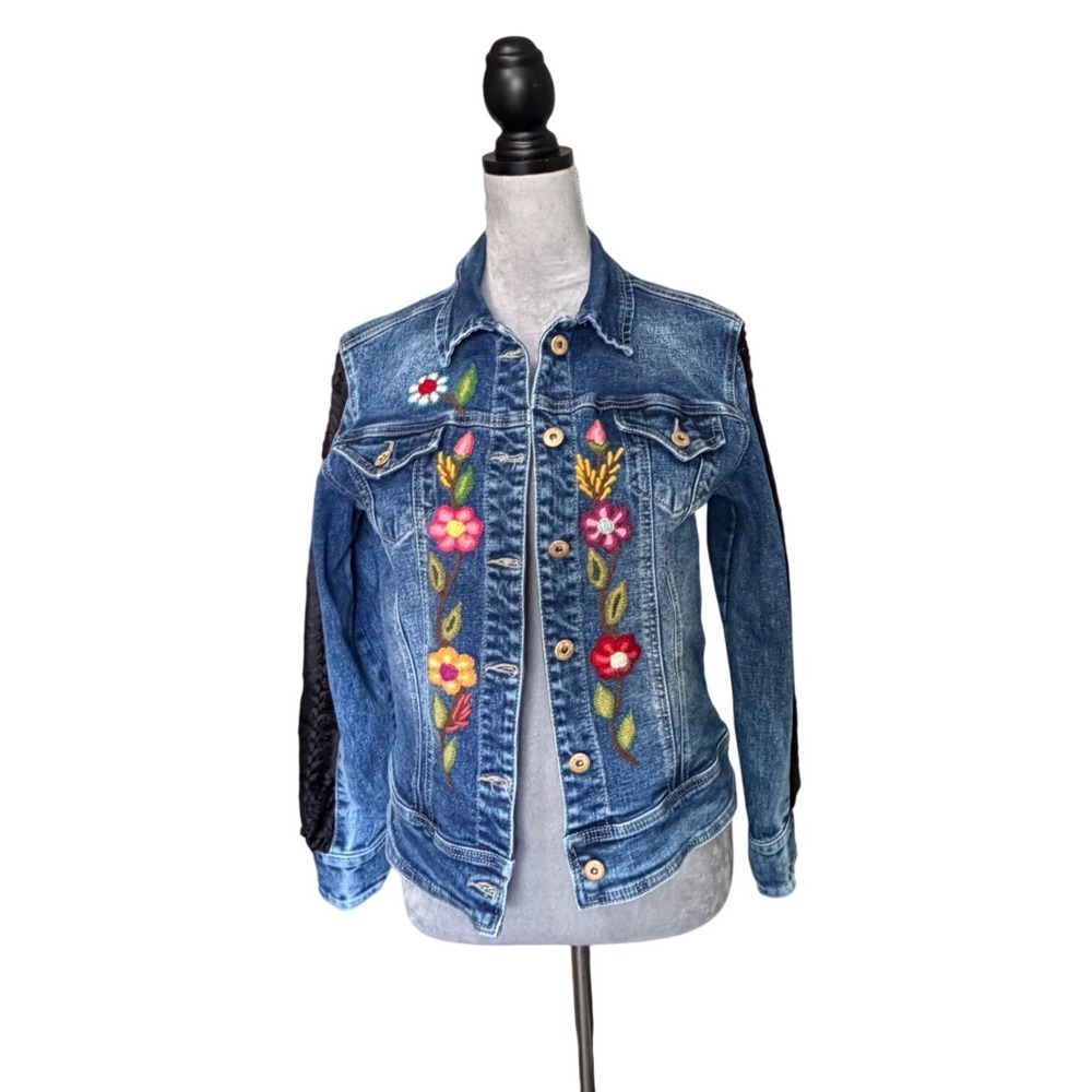 Zibella Jeans Embroidered Virgin Mary Denim Jacket Blue Lace Sleeve Women Medium - Picture 9 of 11